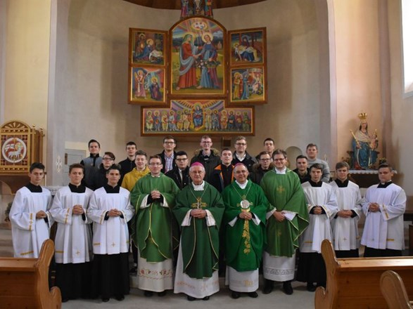 Biskup Radoš predvodio godišnje duhovne vježbe šalatskim sjemeništarcima